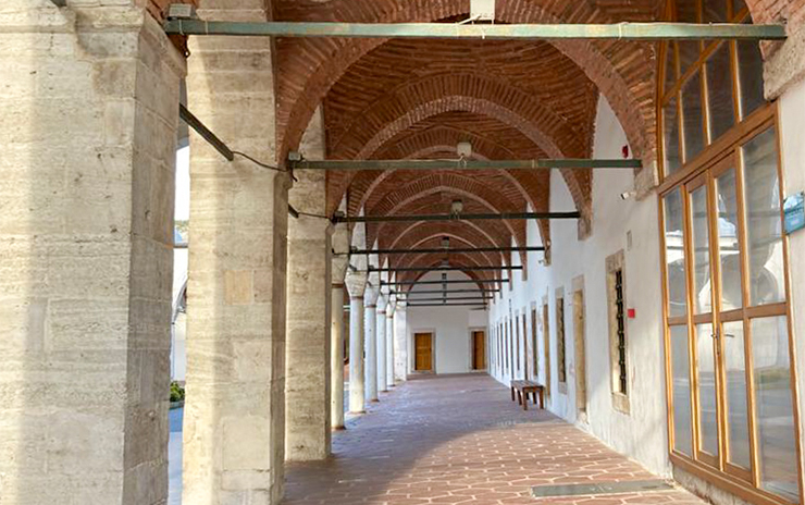 İstanbul: Tarihi Yarımada-4 Eski Şehir Surları ve Kapıları