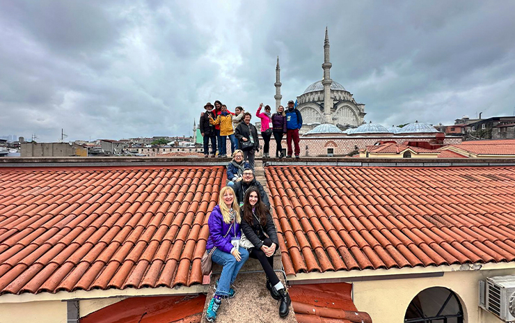 İstanbul: Beyazıt Meydanı, Kapalı Çarşı ve Çatıları