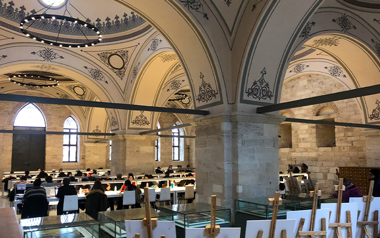 İstanbul: Beyazıt Meydanı, Kapalı Çarşı ve Çatıları