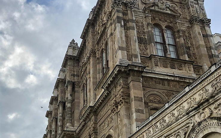 İstanbul: Dolmabahçe Sarayı ve Deniz Müzesi (Yarım Gün)