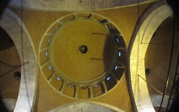 Istanbul: Tophane and TomTom