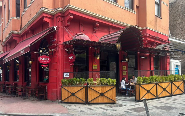 Istanbul: Back Street Tastes-3 “Pera”